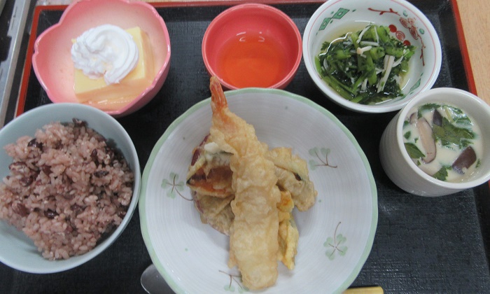 敬老の日お赤飯でお祝い