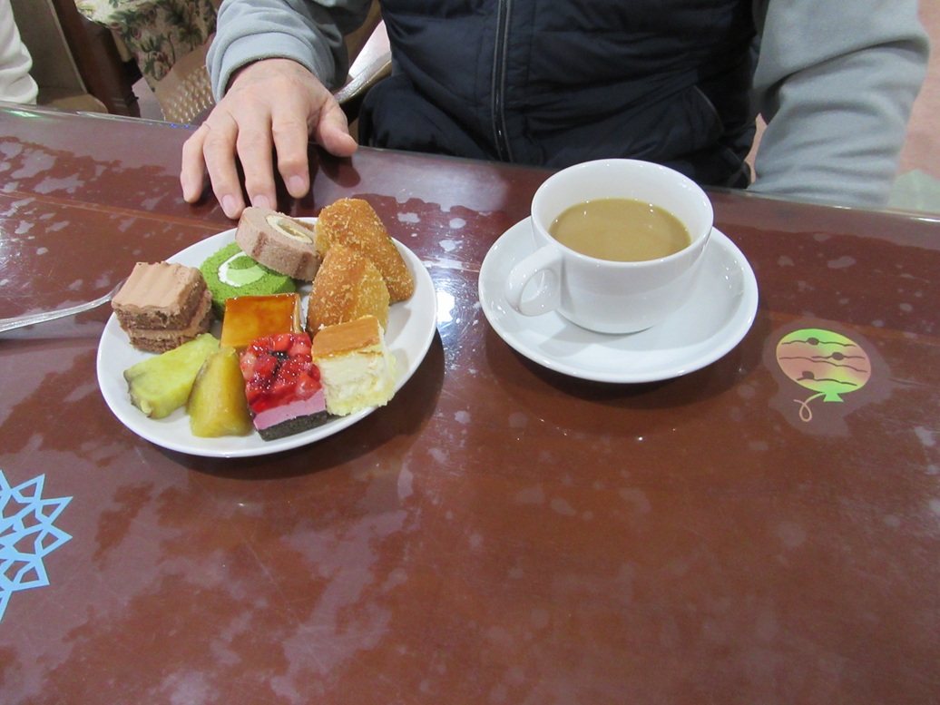 おやつバイキング