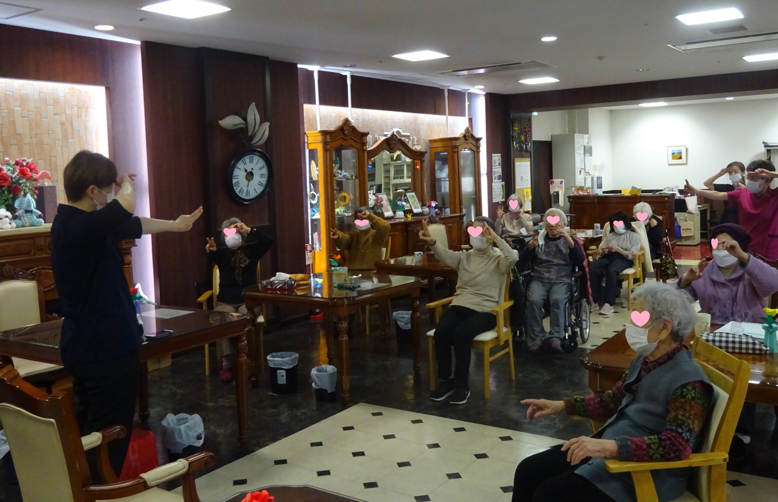 みんなで滅！ポーズの練習