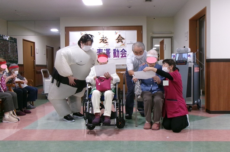 選手宣誓でスタート